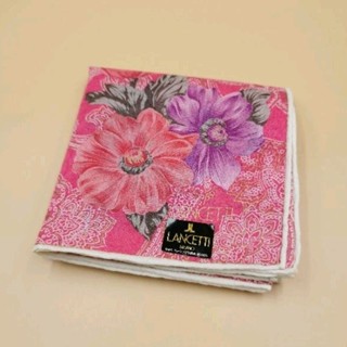 ผ้าเช็ด​หน้า​ LANCETTI 225
