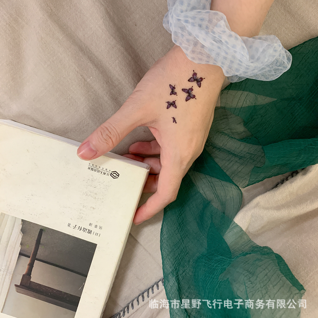 พร้อมส่ง ร้านไทย ถูกสุด สติกเกอร์ แทททู กันน้ำ sticker tattoo ลายผีเสื้อ สีฟ้า สติ๊กเกอร์รอยสัก 3D ขนาดเล็ก (ราคาต่อ1ใบ)