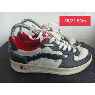 Vans Size 35 ยาว 22.5 Cm  รองเท้ามือสอง ผู้หญิง เท้าเล็ก  ผ้าใบ สวม แฟชั่น ลำลอง เที่ยว