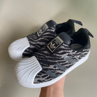 ADIDAS รองเท้าเด็กมือสองของแท้100% 🖤พร้อมส่ง🖤 sz 17 cm