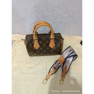 Lv speedy 20 used bag like new good condition good price original brand