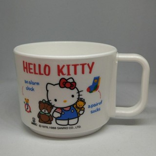 แก้วน้ำพลาสติก Sanrio Hello Kitty ปี1988 หายากสุดน่ารัก made in Japan