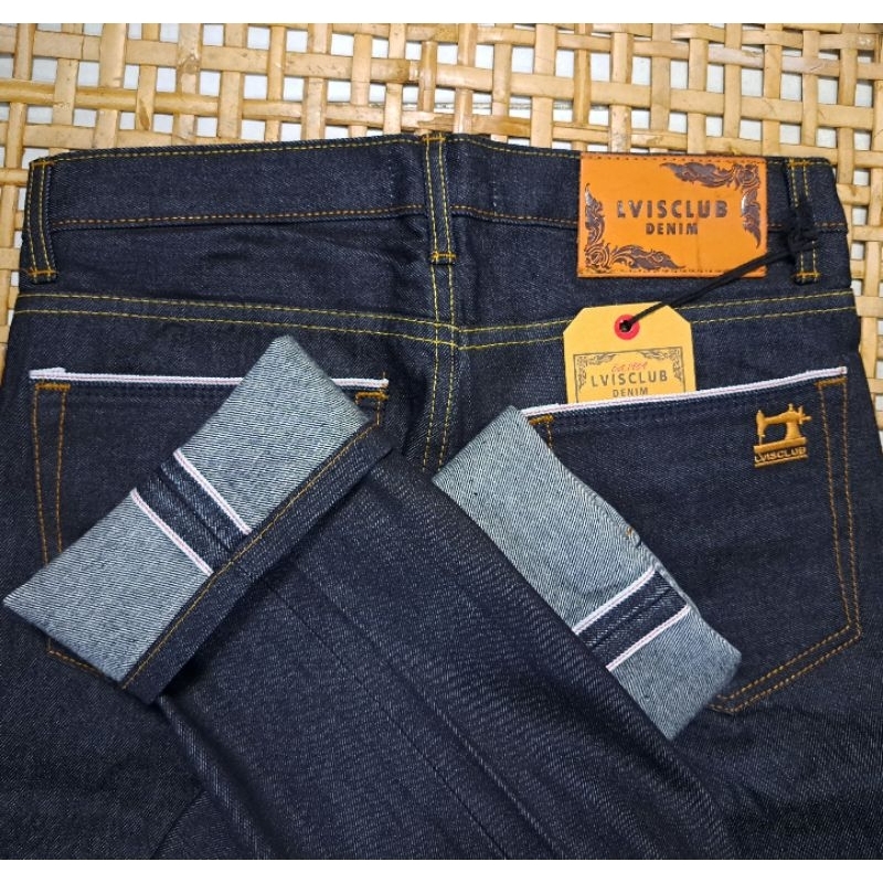 กางเกงยีนส์ริมแดงแท้ 100% ขากระบอกเล็ก ลายจักรทอง ผ้าดิบไม่ยืด มี 2สี เอว 28-40 - รูปที่ 3