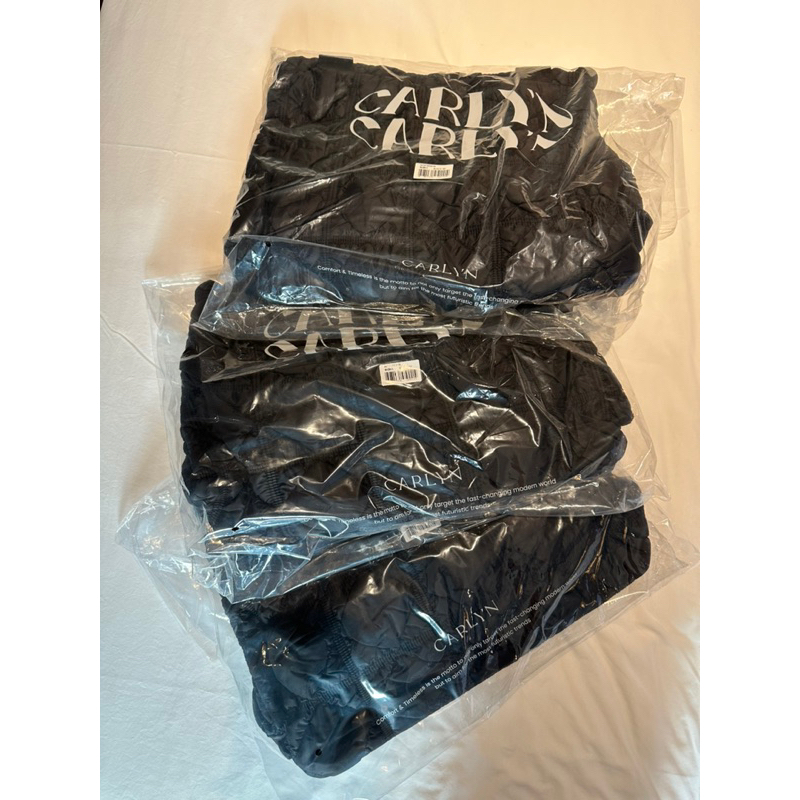 CARLYN WEEKENDER สีดำ