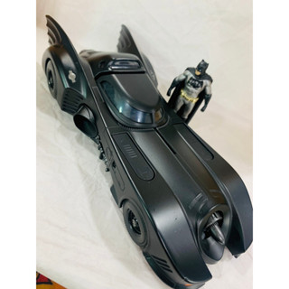 Jada Toys Batmobile Diecast Metal Pullback Car 1/24 Scale NO.98260