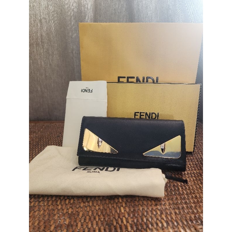 กระเป๋าสตางค์fendi   ของแท้