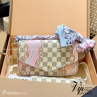 L/V Felicie Pochette / L/V DAMIER AZUR POCHETTE WITH NAUTICAL PRINT เป็นหนึ่งคอลใหม่ที่มอบสีสันสดใสรับ summer ได้ดี