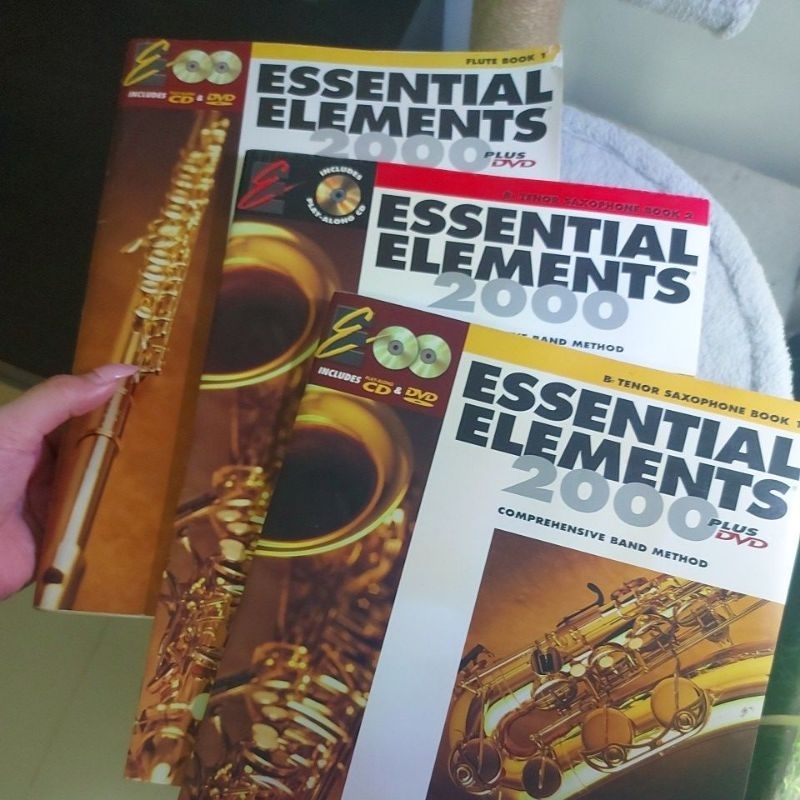 หนังสือ Essential Elements 2000 พร้อม CD สอน มีเล่ม Saxophone book 1-2, Flute book 1