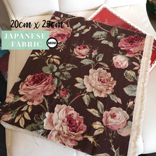 ผ้า นำเข้าจากญี่ปุ่น ผ้าคอตตอน ลินิน Japanese Fabric by Designer ชิ้นเล็กจิ๋ว สำหรับงานกระเป๋า งานควิลท์ งานต่อผ้า