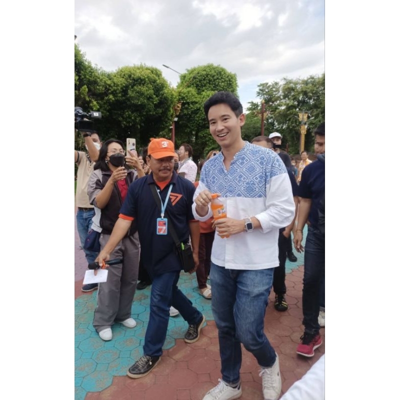 เสื้อพิธาพื้นเมือง เสื้อผ้าฝ้ายใส่สบาย