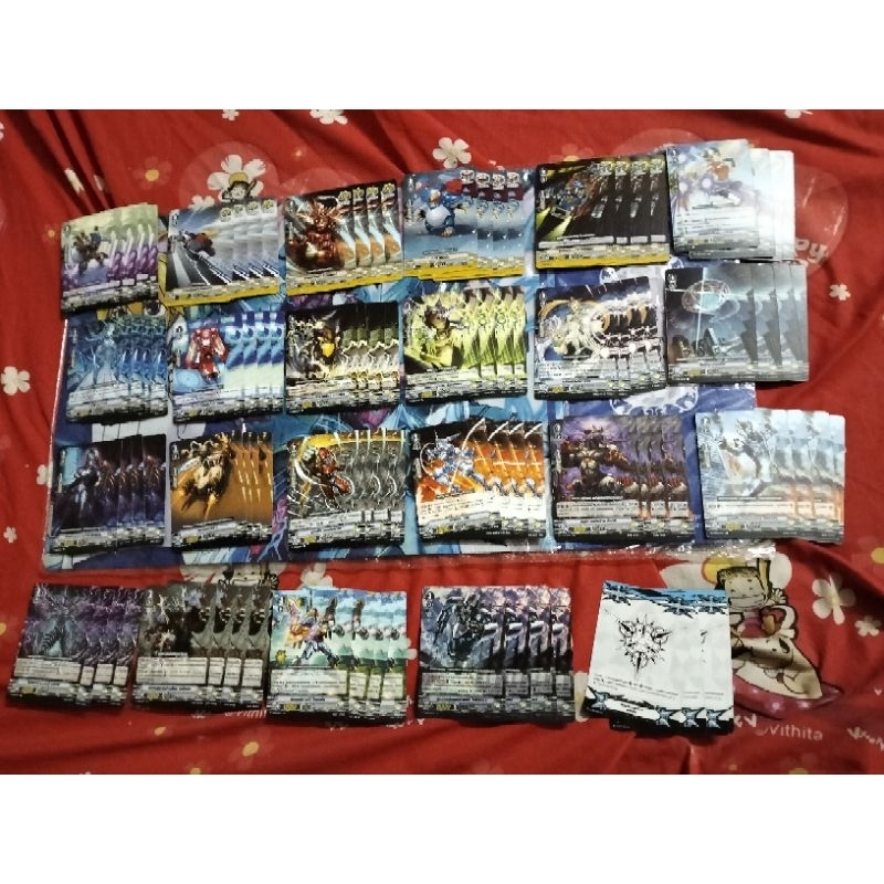 V-EB08 แยกแคลนไดเมนชั่น โพลิส แบบละ4ใบ