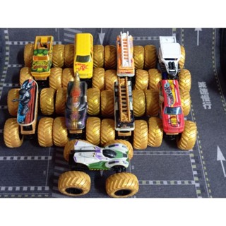 Monster jam bigfoot Hotwheels ขนาด 1/64 นอกแพ็ค สภาพดี ชุดล้อทอง