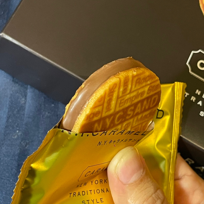 ‼️ร้านนี้ถูกที่สุด‼️หิ้วใหม่จากญี่ปุ่น N.Y. Caramel Sand ขนมชื่อดังจากสถานีโตเกียว ไส้ของคาราเมลก็จะไหลออกมาแสนอร่อย - รูปที่ 4
