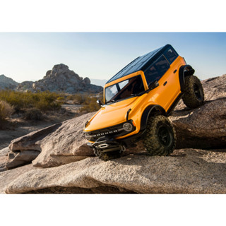 รถบังคับวิทยุไฟฟ้า1/10แบรนด์Traxxas รุ่นTRX-4® Scale and Trail™ Crawler with 2021 Ford Bronco Body