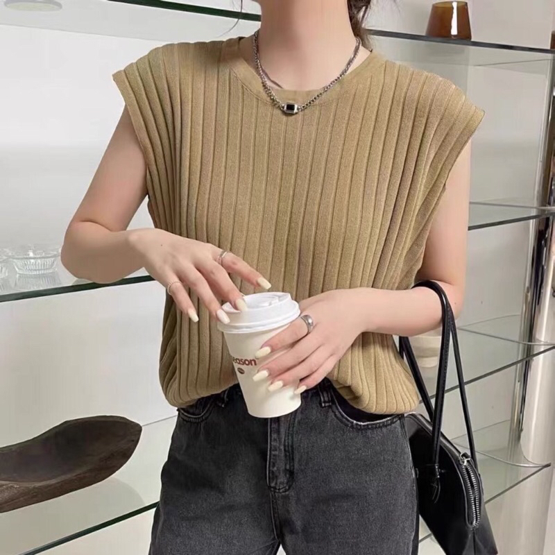 Lady_Sakura 2301/BA#เสื้อแฟชั่นทรงแขนล้ำ( oversize )#เสื้อไหมพรมคอกลมผ้าร่องใหญ่
