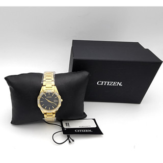 นาฬิกา CITIZEN WOMENS EW2652-55E ECO DRIVE CRYSTAL BLACK DIAL GOLD TONE STAINLESS STEEL WATCH 28 MM พร้อมกล่อง (ใหม่)