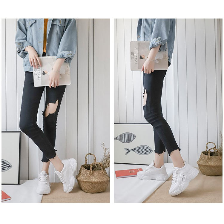 MINOSHOP 🔥สินค้าใหม่ 2024🔥 รองเท้าผ้าใบ สีขาว สีเบจ ผู้หญิง เสริมส้น 4 ซม.