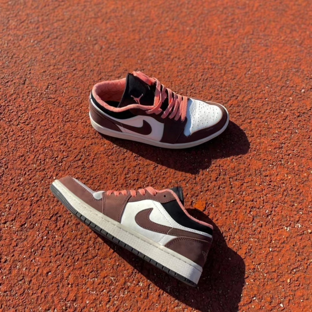 【นำเข้าจากต่างประเทศ】Nike Jordan Air Jordan 1 Low SE "Chocolate Bliss" ของแท้ 100%