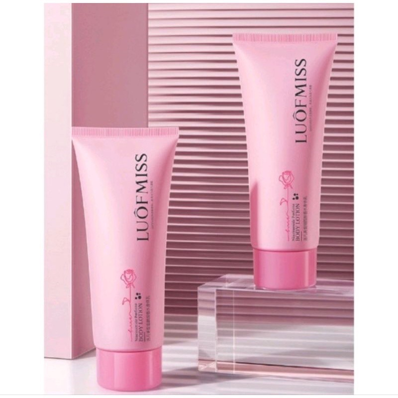 L297 โลชั่นน้ำหอม Luofmiss body lotion หอมกลิ่นดอกไม้ หอมติดผิว ช่วยให้ผิวเนียนนุ่มชุ่มชื้น