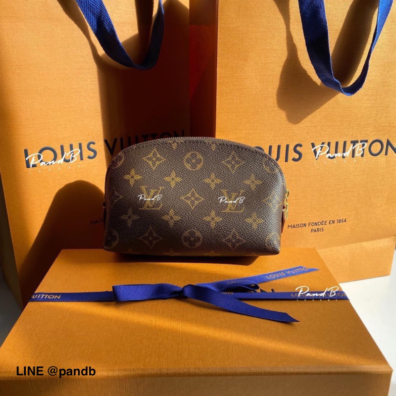 [ของแท้💯] New LV Louis Vuitton Cosmetic Pouch PM