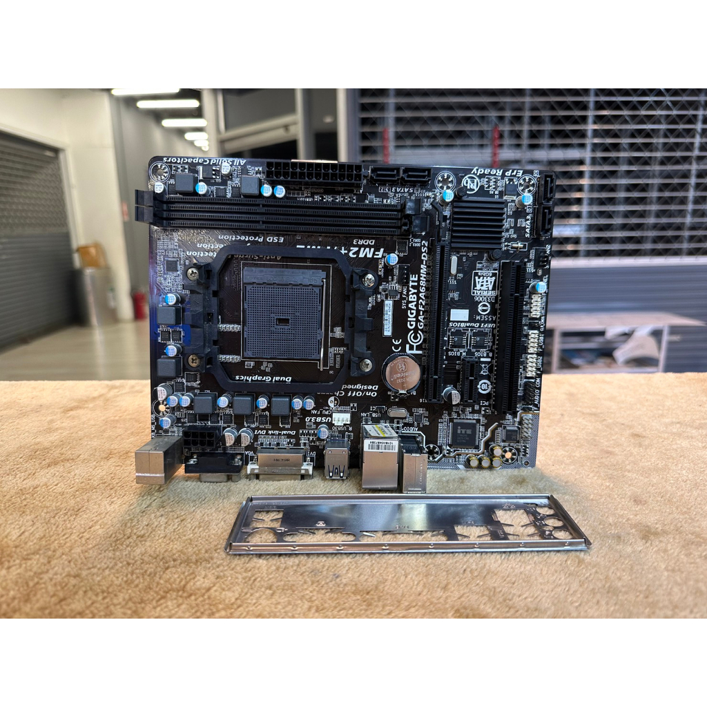 MAINBOARD (เมนบอร์ด) FM2 GIGABYTE F2A68HM-DS2