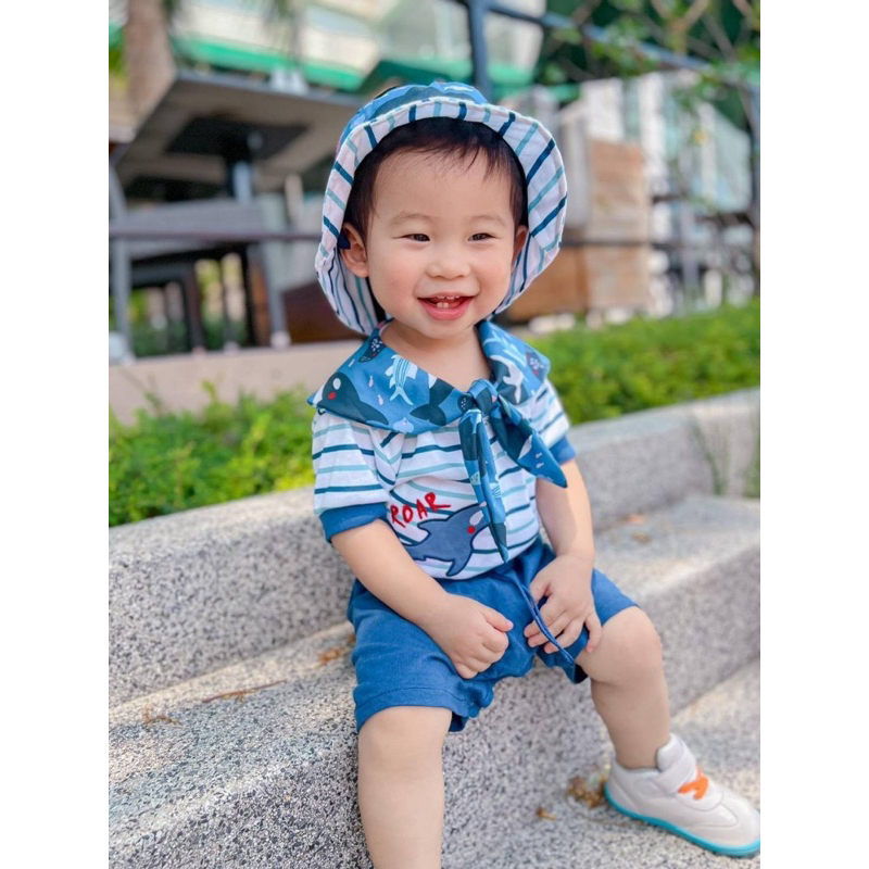 รอมเปอร์เด็กผู้ชาย ชุดเด็ก ชุดเด็กเล็ก ชุดไปทะเล ชุดเที่ยวทะเล ชุดลายปลา ชุดหล่อเด็กผู้ชาย // ORCA Scarf – Captain TiAmo