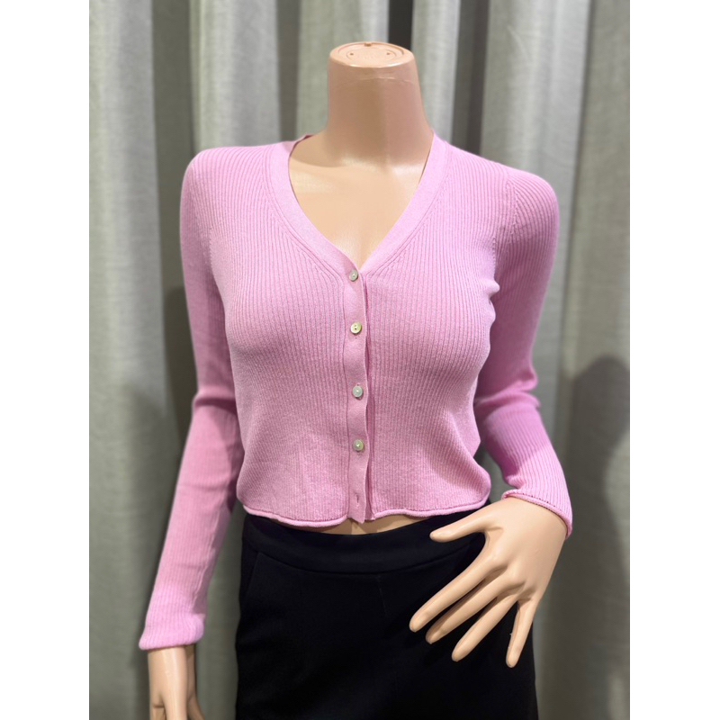 ✨New✨Urban Revivo Pink Crop Cardigan Size M
