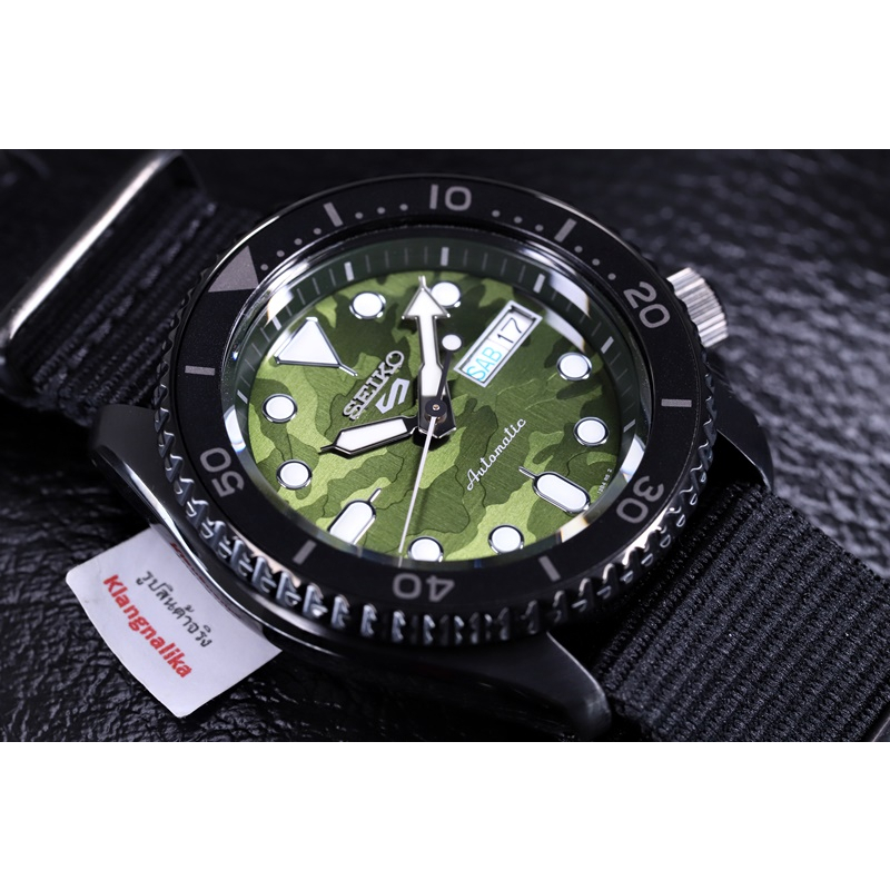 นาฬิกา NEW SEIKO 5 SPORTS Camouflage Street Style รุ่น SRPJ37K / SRPJ37K1