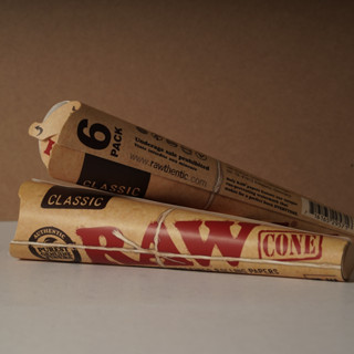 Raw Prerolled 1/4 กระดาษม้วนสำเร็จรูป - ( 6 ชิ้น / Cone )