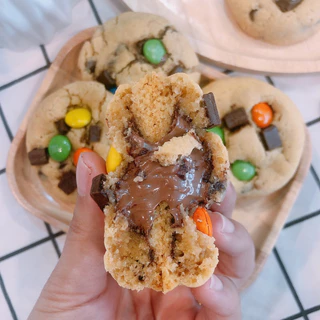 ซอฟคุกกี้ไส้ช็อคโกแล็ตท้อปปิ้งแน่นๆ อร่อย