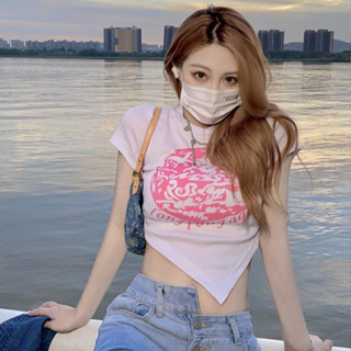 RICOGIRL เสื้อครอปแขนสั้นคอกลม สกรีนลาย แต่งชายเสื้อ #9907