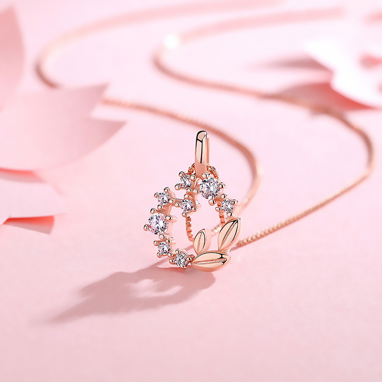 nnjew สร้อยคอ รุ่น Chrysanthemum Flower Necklace สี Rose รูปที่ 2