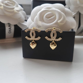 ต่างหู Chanel Earring Heart พร้อม CC แบบไขว้ อะไหล่สีทอง GHW