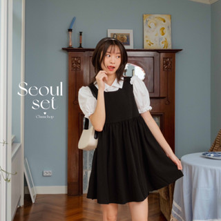 chuuchop_พร้อมส่ง(C8124)✏️📋☕️Seoul Set dress ชุดเซ็ตเดรส เสื้อขาวคอปกแขนตุ๊กตา &amp; เดรสสั้นแขนกุดสีดำ