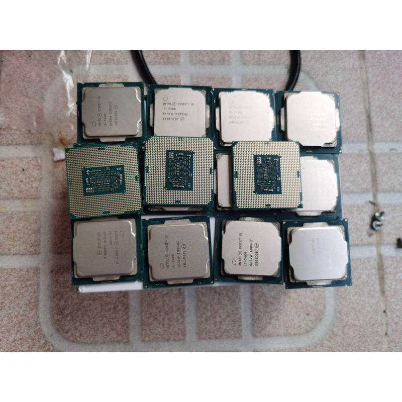 Cpu core i5-7400 กราฟิก HD Intel  สินค้ามือสองสภาพดี ฟรีซิลิโคน