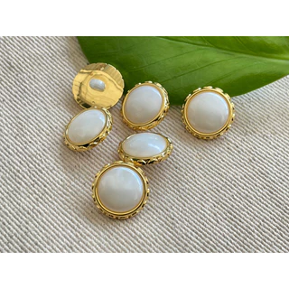 กระดุม กะดุมขอบทอง ขอบเงิน [แพ็ค:6เม็ด] พร้อมส่ง