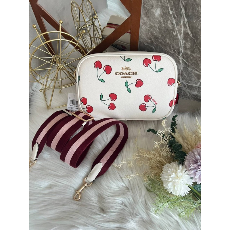 ⭐️ทักแชทก่อนสั่งซื้อ⭐️ Coach Jamie Camera Bag 🍒 (CF420)