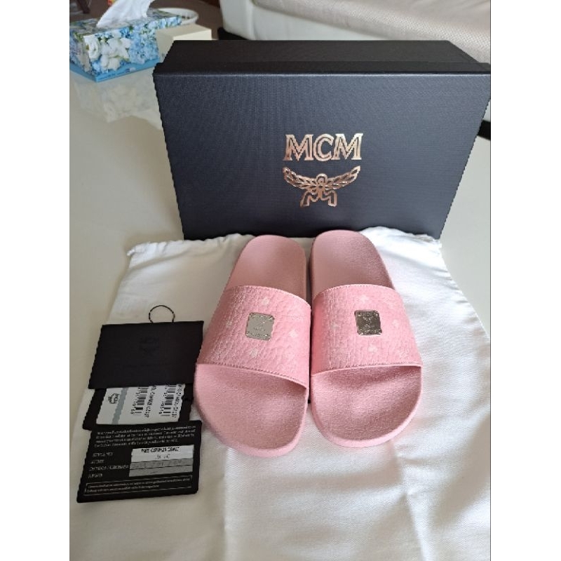 รองเท้า MCM size 37 ของแท้ 🩷🩷