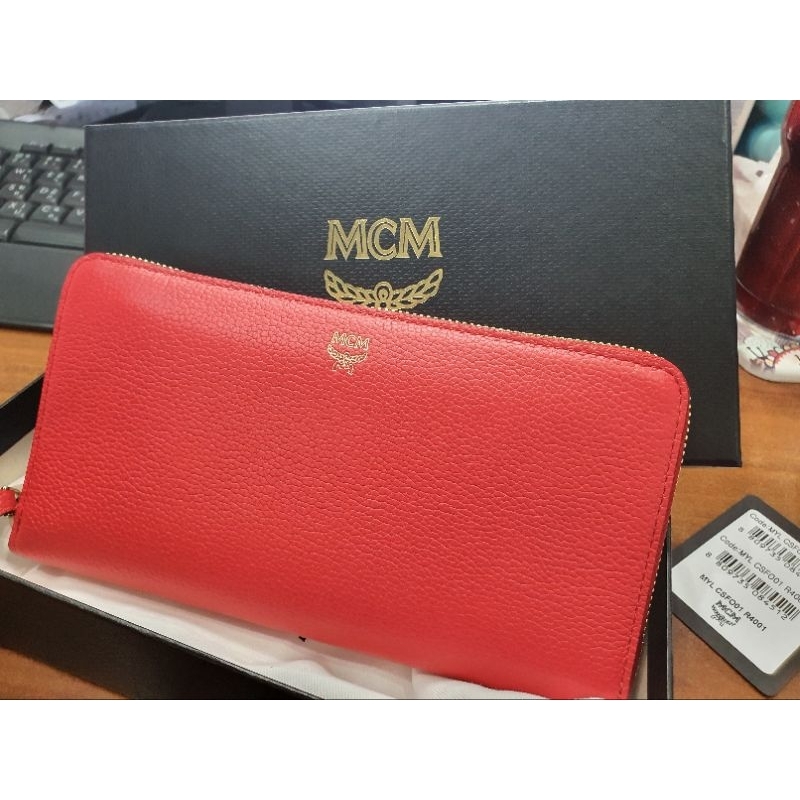 MCM LEATHER LARGE ZIP AROUND WALLET