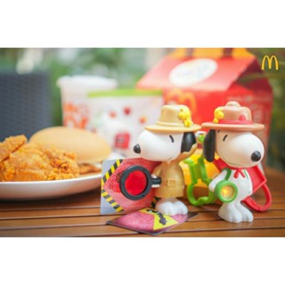 Mcdonald Happy Meal 2018 ชุด  Snoopys World :สุดยอดนักสืบ ของเล่น ของสะสมแมคโดนัล