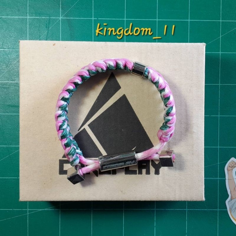 กำไลข้อมือ เชือกถัก PARACORD SHARK JAW [CordPlay] มือสอง