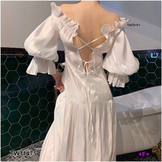 MM11475 เดรสปาดไหล่ยาว ผูกเชือกหลัง Long off the shoulder dress, tied at the back