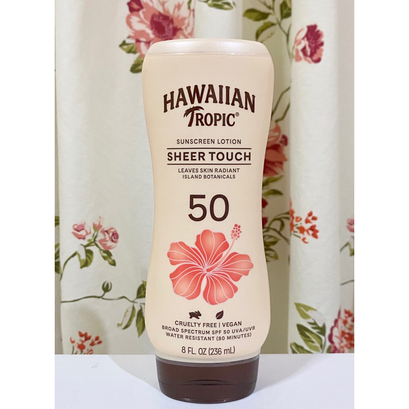 กันแดดเนื้อบางเบา Hawaiian Tropic Sheer Touch Ultra Radiance SPF50 ขนาด 236 มล.