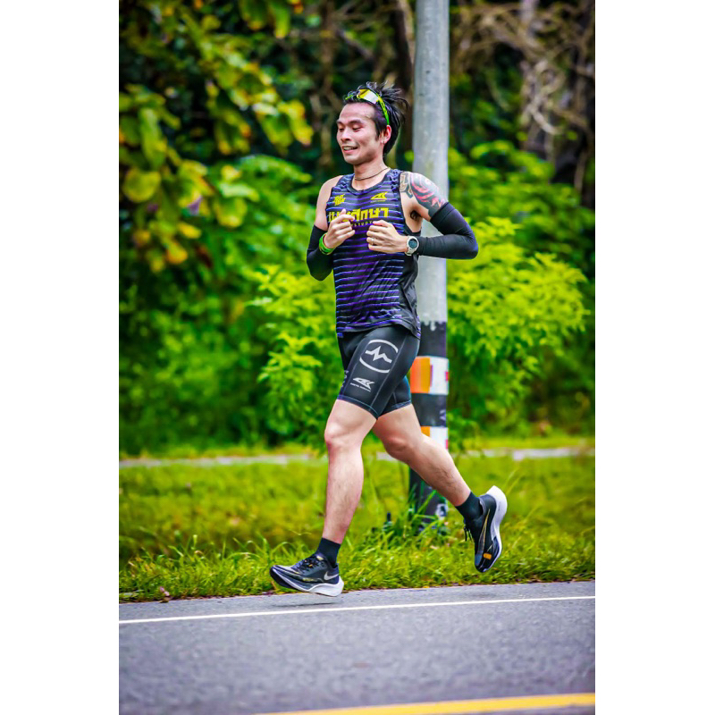 กางเกงรัดกล้ามเนื้อขาสั้นชาย North Runner (มีกระเป๋า)