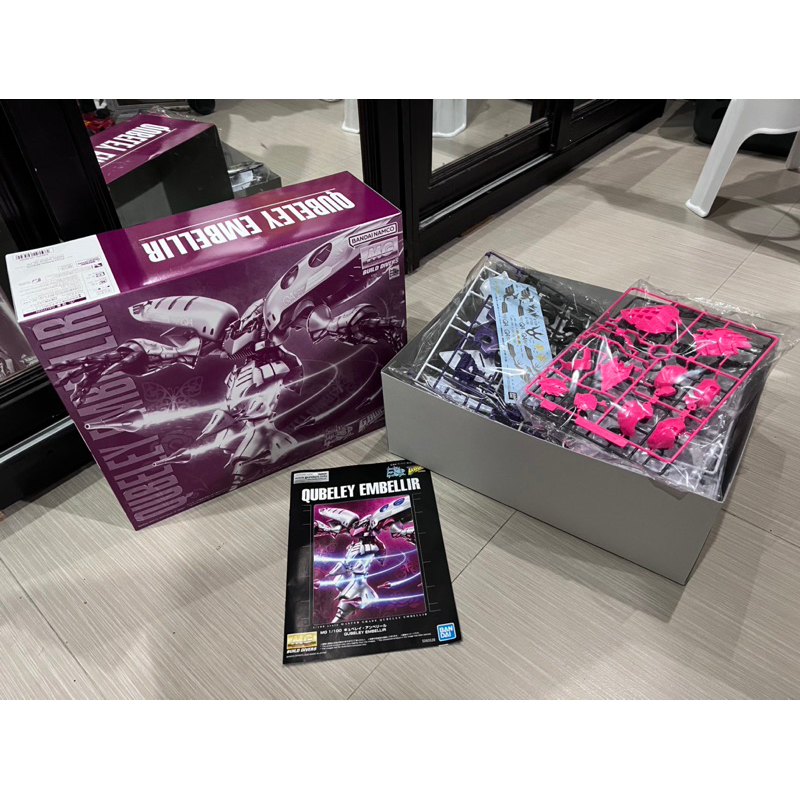 MG 1/100 AMX-004 QUBELEY AMBERIL