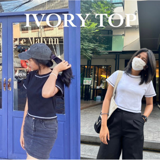 - Ivory top - เสื้อครอปคอกลมตะเข็บกลับ