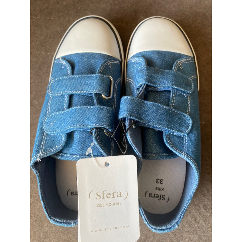 รองเท้าผ้าใบเด็ก  แบรนด์ Sfera