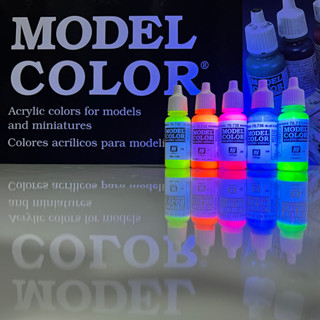 VALLEJO MODEL COLOR Fluorescent กลุ่มสี ฟลูออเรสเซนต์ เนื้อหนา