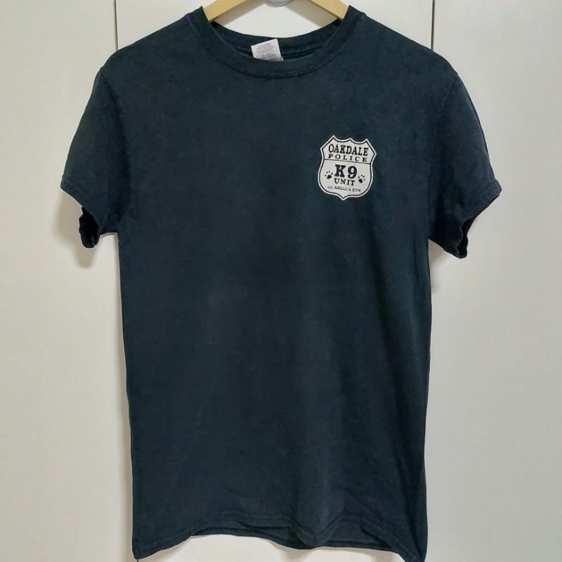 เสื้อยืด gilden OAKDALE POLICE K9 UNIT size S (LV1)