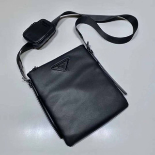 กระเป๋า PRADA MESSENGER BAG